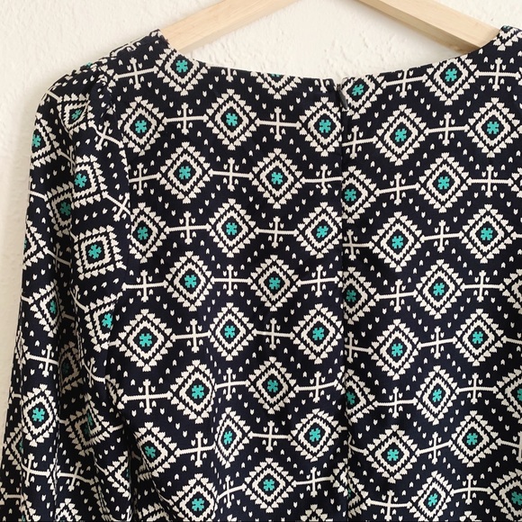 Sage Patterned Shift Dress - Picture 5 of 6